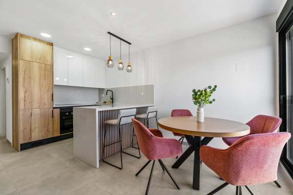 Apartment - Image 6