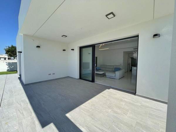 Villa - Image 6