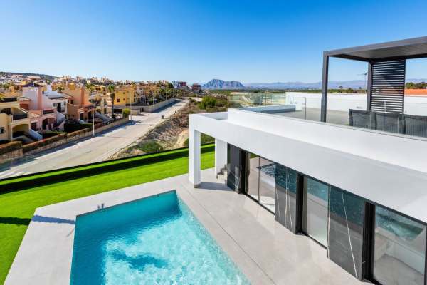 Villa - Image 3