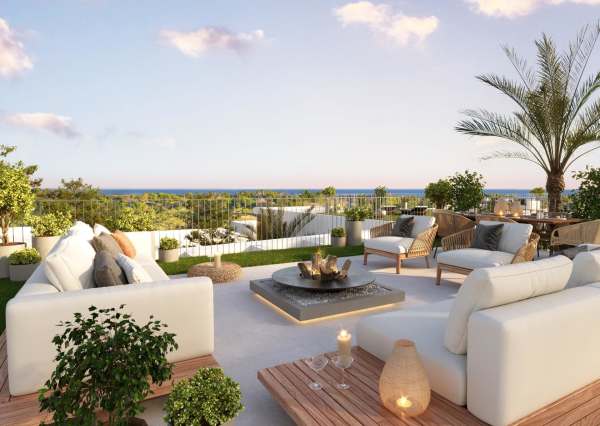 Villa - Image 2
