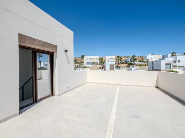 Villa - Image 3