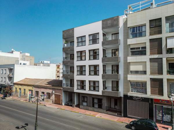 Apartment - Image 1
