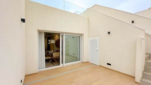 House - Image 2