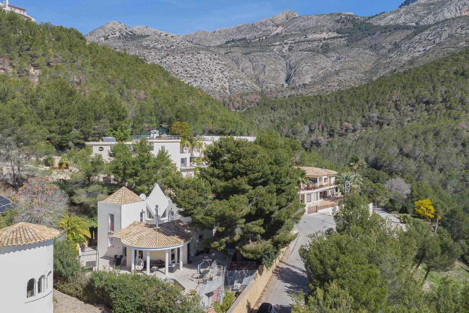 Villa med havutsikt og privat basseng, bilde 1