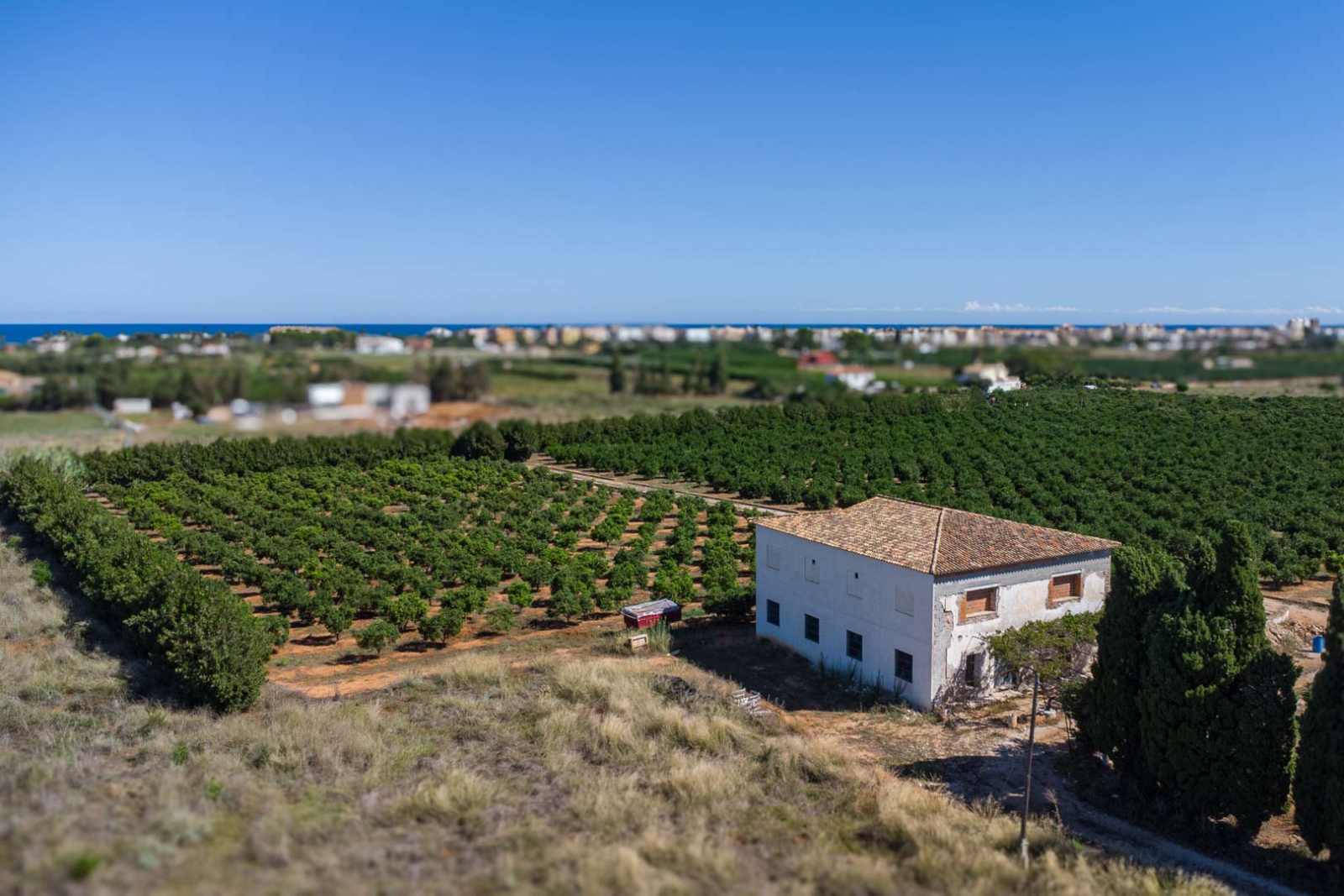 Villa med stor tomt på 32 100 m², bilde 1