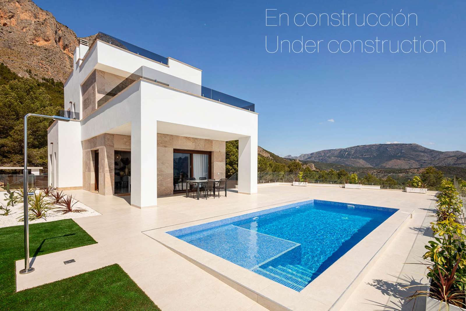 Fantastisk villa med havutsikt – Privat basseng og takterrasse, bilde 1
