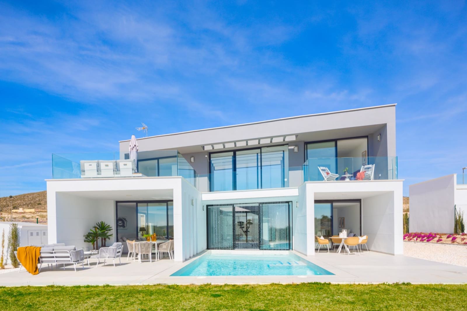 Fantastisk nybygd villa – Privat basseng og 4 soverom, bilde 1