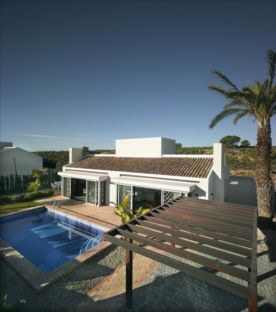 Nybygd villa med privat basseng – Peraleja Golf Resort, bilde 1