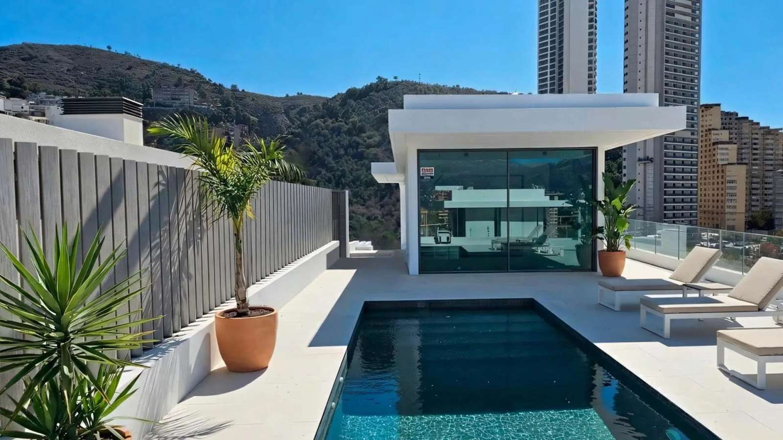 Fantastisk nybygget villa med privat basseng, bilde 1