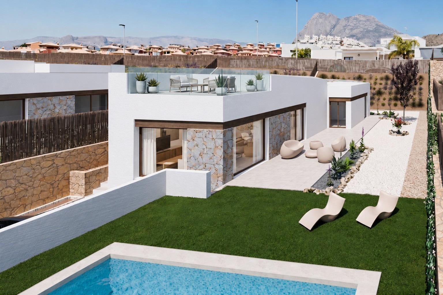 Ny villa med takterrasse og privat basseng, bilde 1