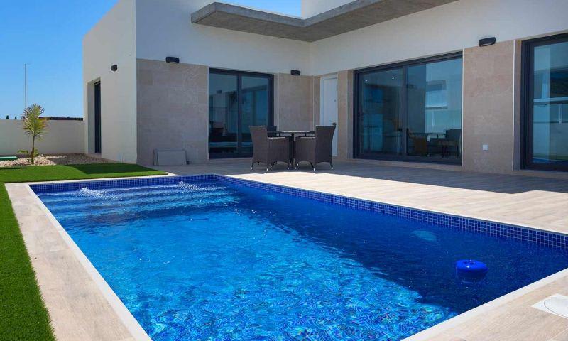 Nybygd villa med privat basseng – Takterrasse og 3 soverom, bilde 1