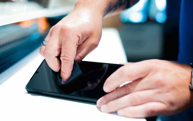 Mobiltelefon som ikke slår seg på?