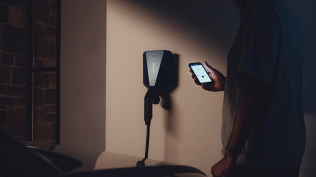 Easee Charge UP Elbillader | Ferdig montert | Fra 13 985,-