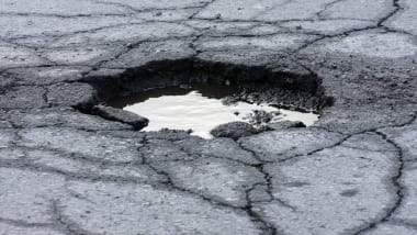 Illus: Effektiv reparation av asfaltskador