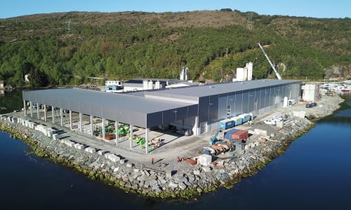 Illus: Hulldekkefabrikk på Sotra