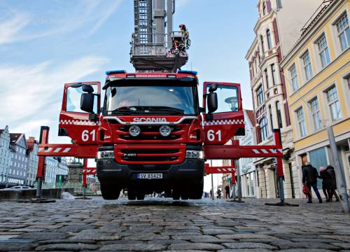 Illus: Bergen brannvesen med streaming fra Bronto lift