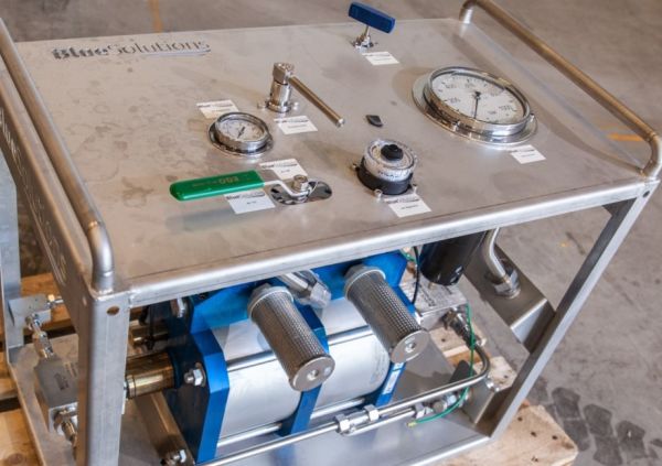 Illustration image Autoclave Pressure Pump 917 Bar in Frame