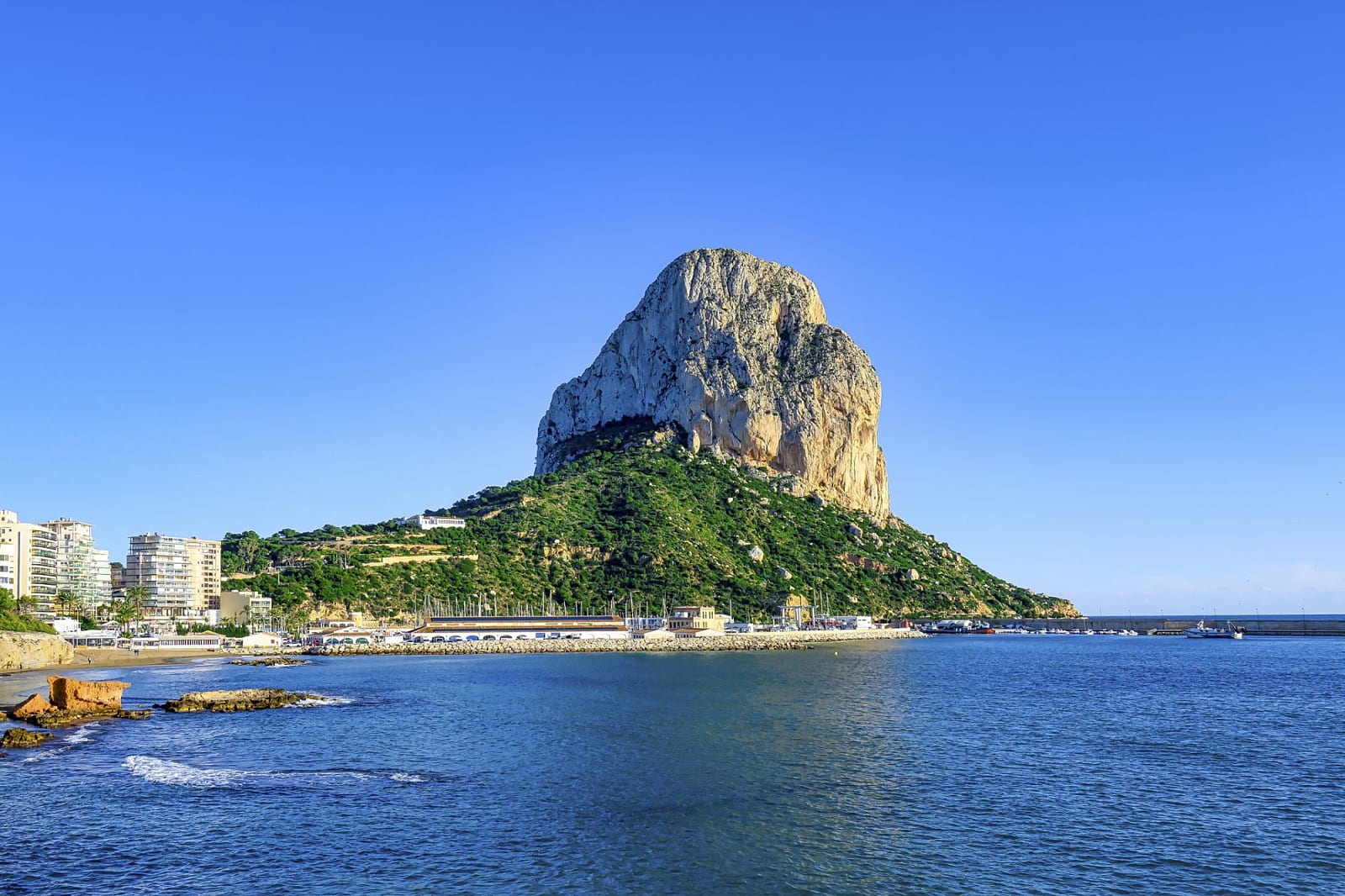 Природный парк Пеньон-де-Ифач на северной Коста Бланке, Испания