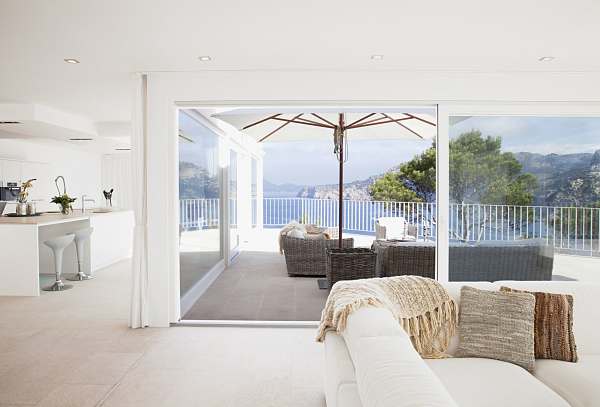 Hur finansierar man en lyxvilla i Spanien