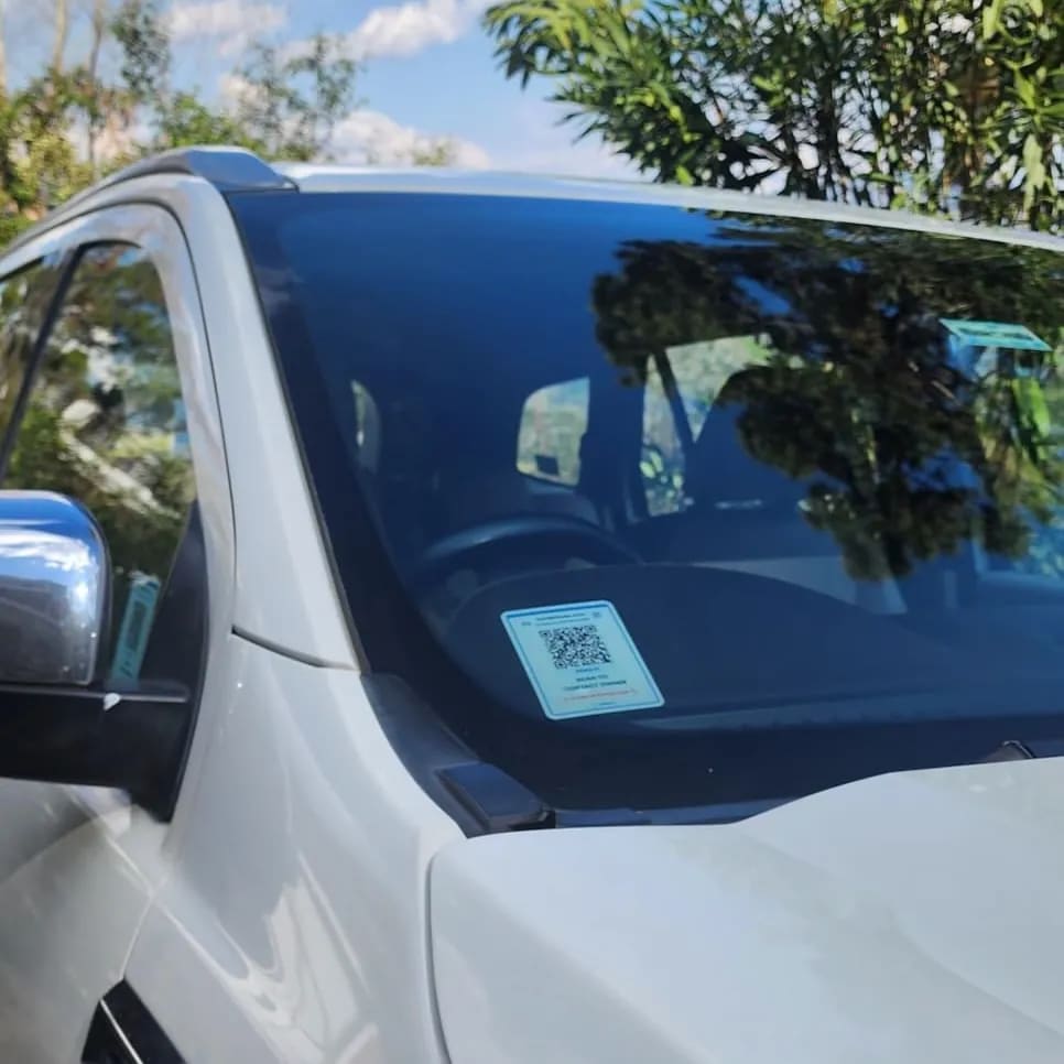 Car QR Code Sticker - Mini