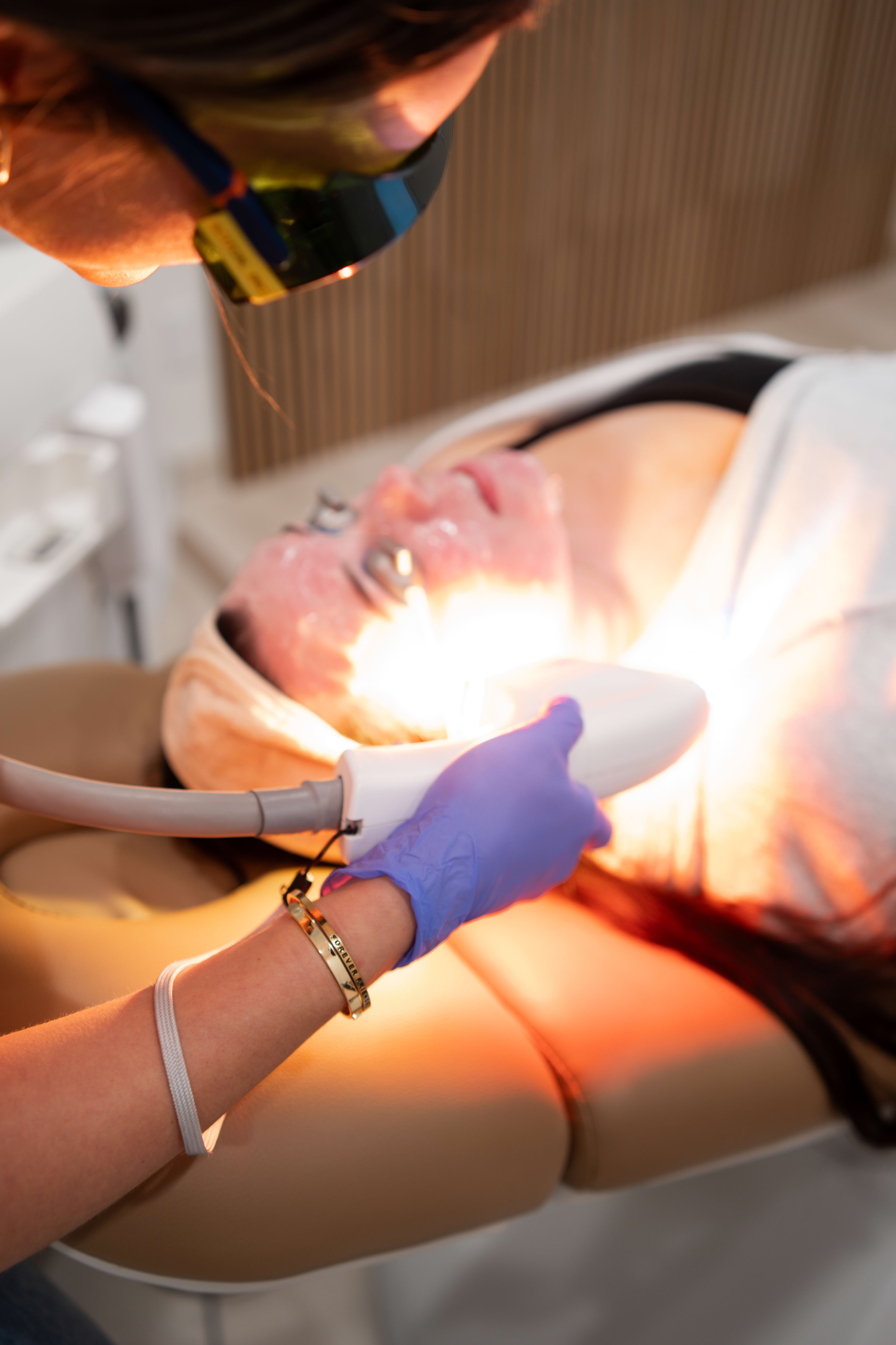SkinTyte Skin Tightening
