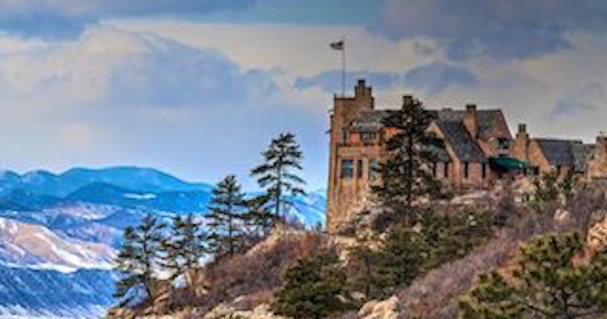 Cherokee Ranch & Castle 2022 Online Auction, Tue, Dec 27th, 2022 @ 3:17 ...