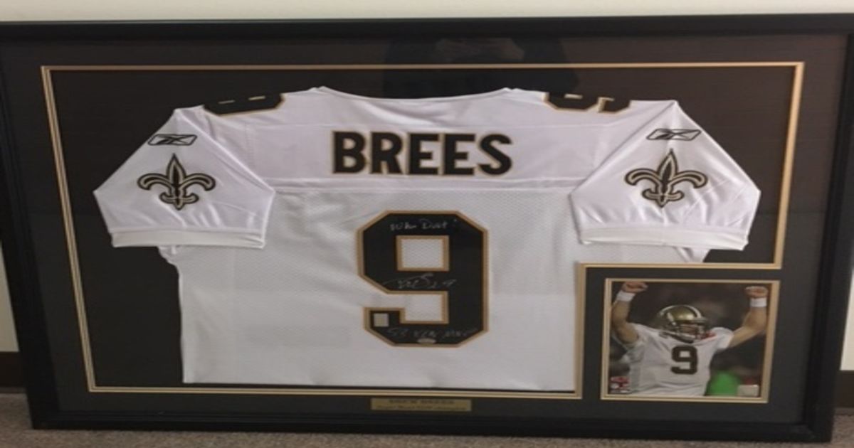 framed drew brees jersey