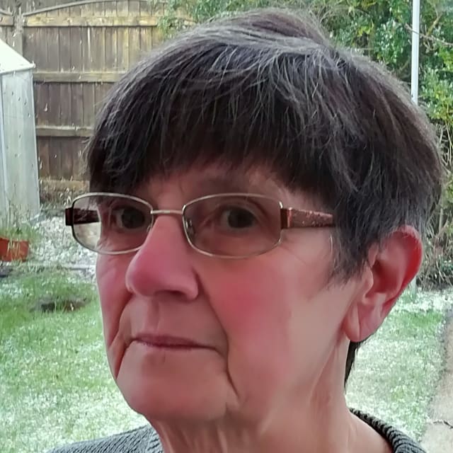 Head shot of Jean Jones