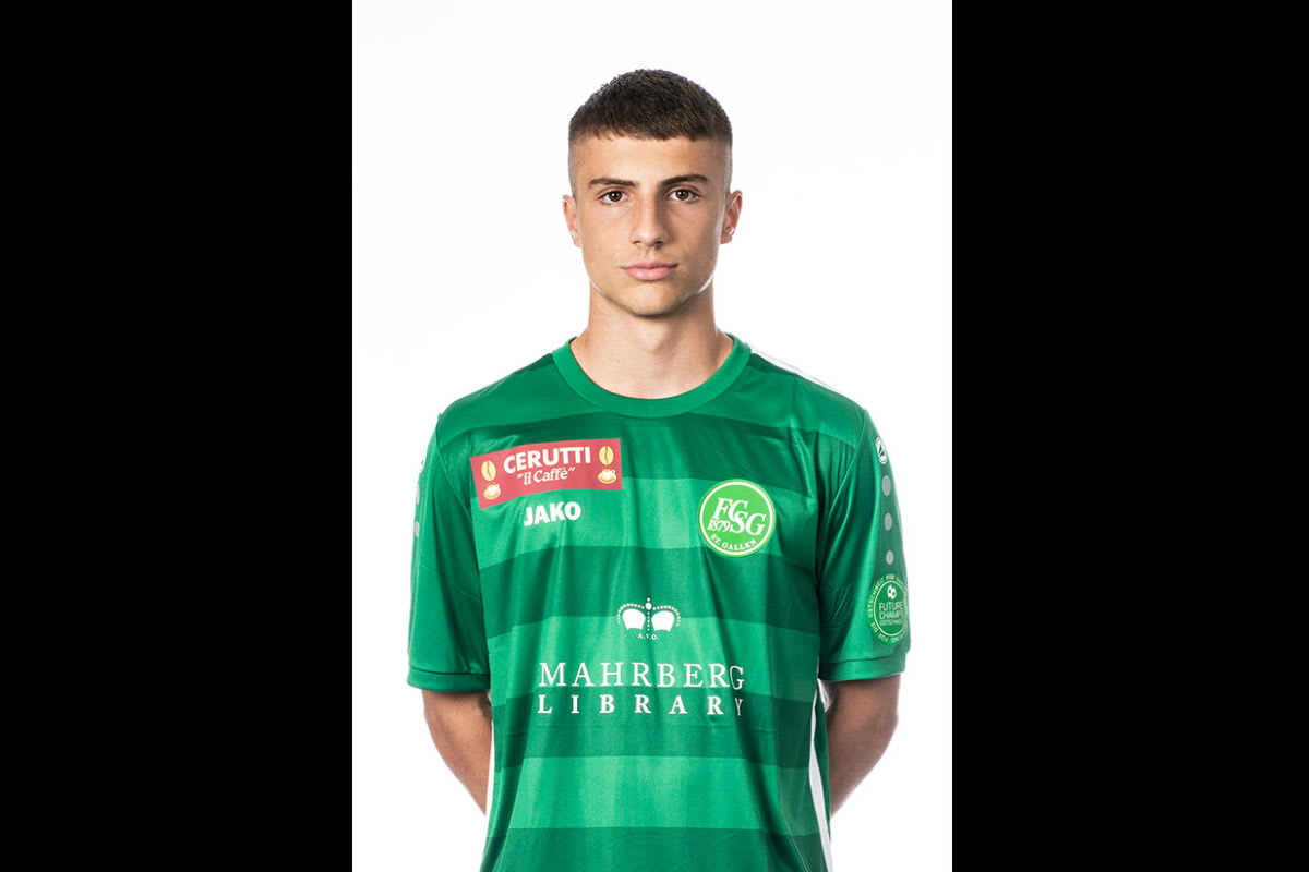Stergiou erhält Profivertrag beim FCSG