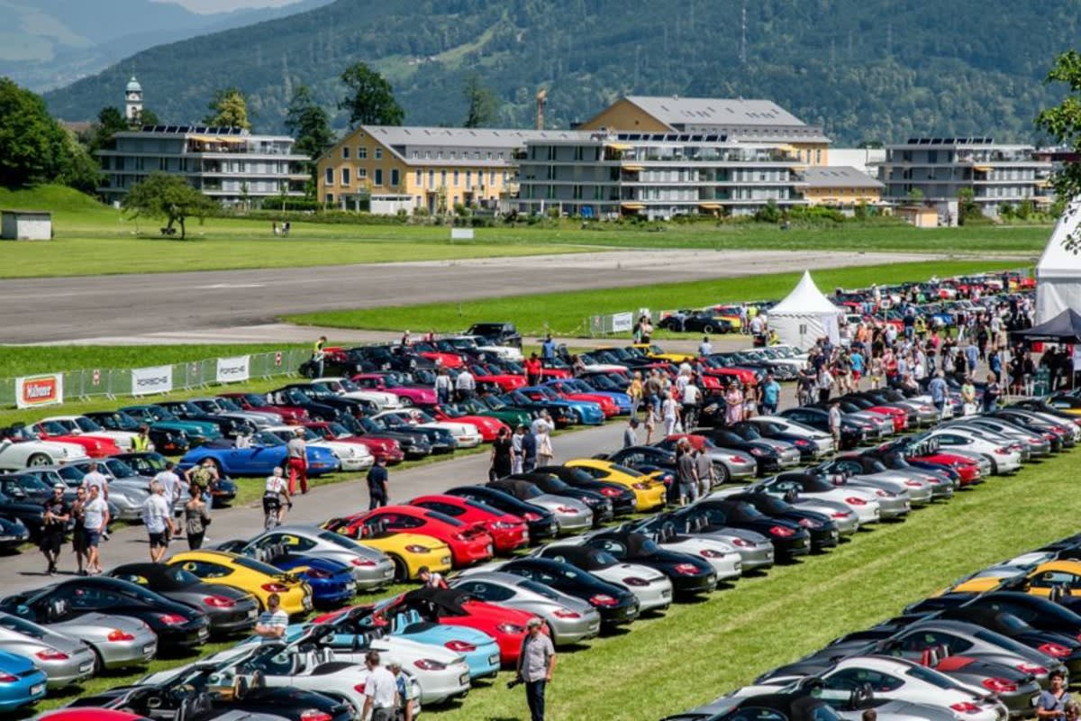 Mehr als 8’000 Gäste besuchen das Schweizer Porsche Festival Mollis GL