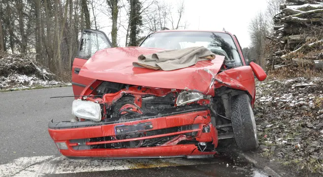 Crash in Wolfwil fordert drei Verletzte