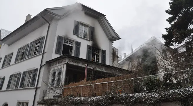 Wohnhaus in Solothurner Altstadt fängt Feuer