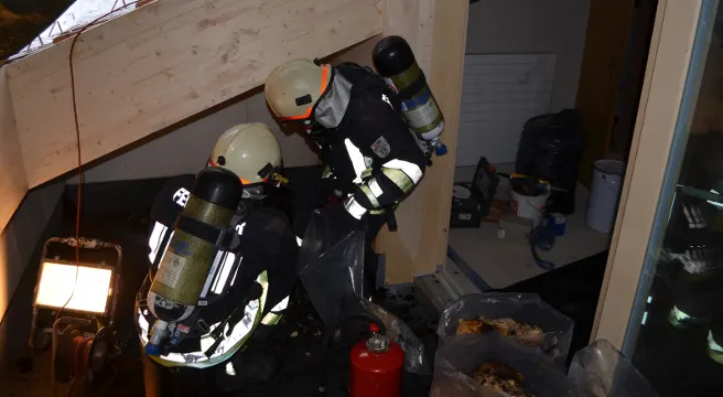 Mottbrand in Tamins erfordert Feuerwehreinsatz 