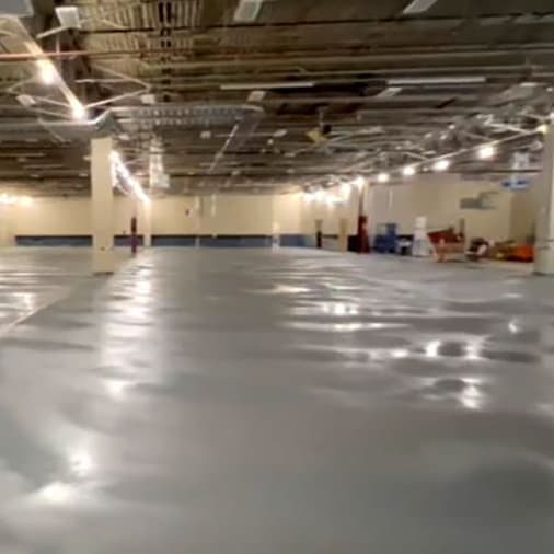 100,000 Sq. Ft. New Epoxy Floor