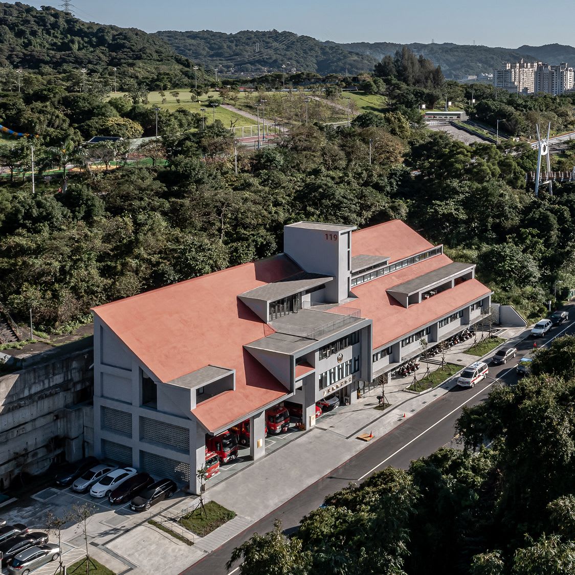 NuanNuan Fire Station