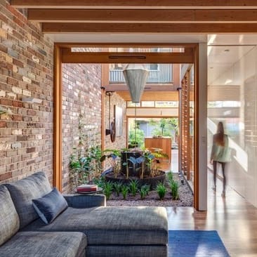 Aquas Perma Solar Firma House / CplusC Architectural Workshop