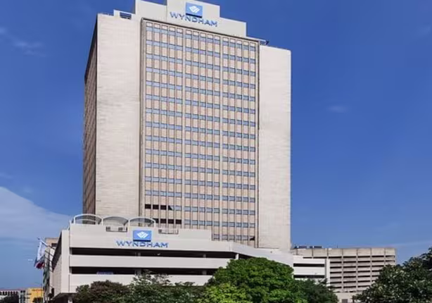 Wyndham Hotel