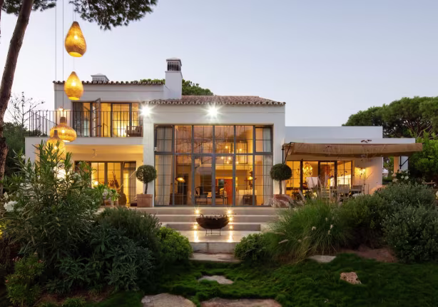 Villa AH