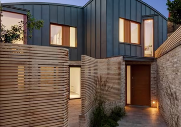 Benbow Yard / FORMstudio