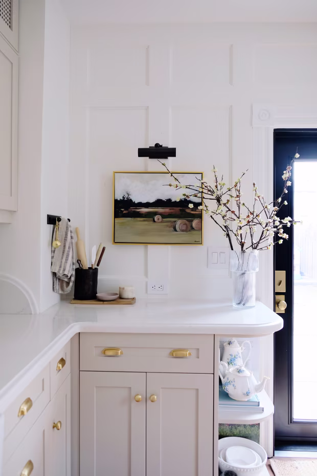 Durable and Scratch-Resistant Quartz