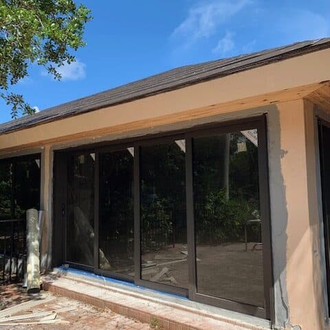 Sliding Door