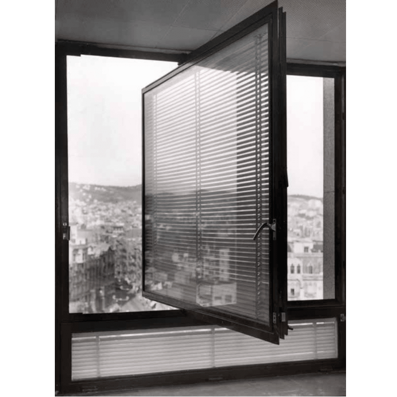 Pivoted - Vertical - Al.