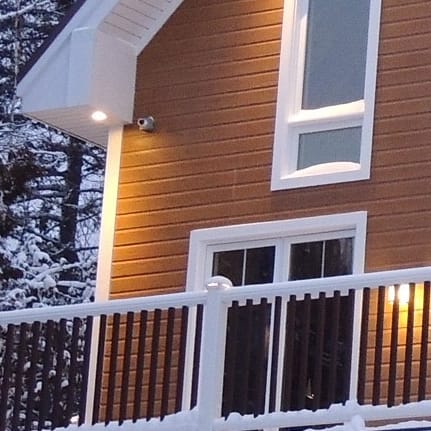 Awning - Aluminum-Clad Vinyl
