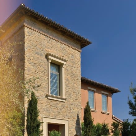 Farmhouse Ledge
