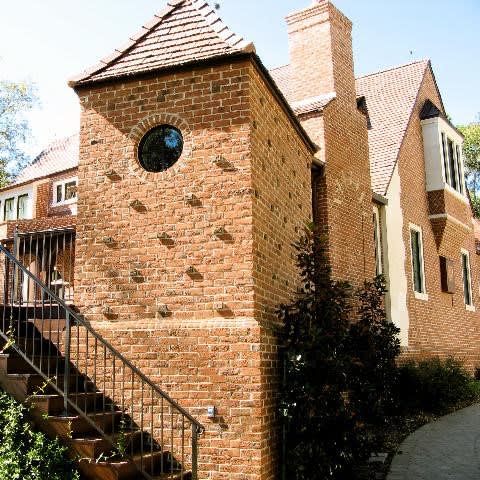 Moulded Brick