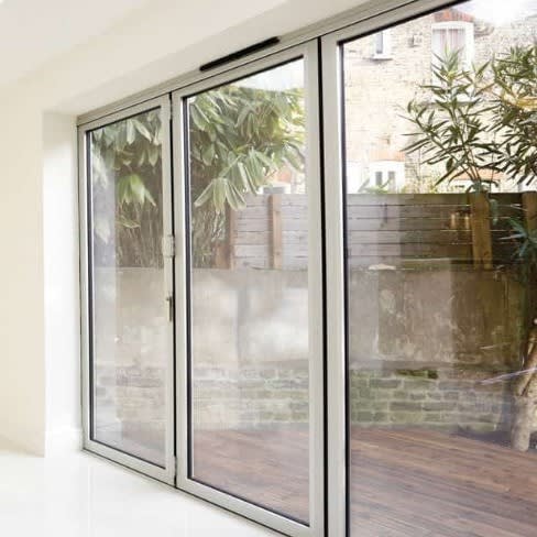 Bifold Door (Q72)