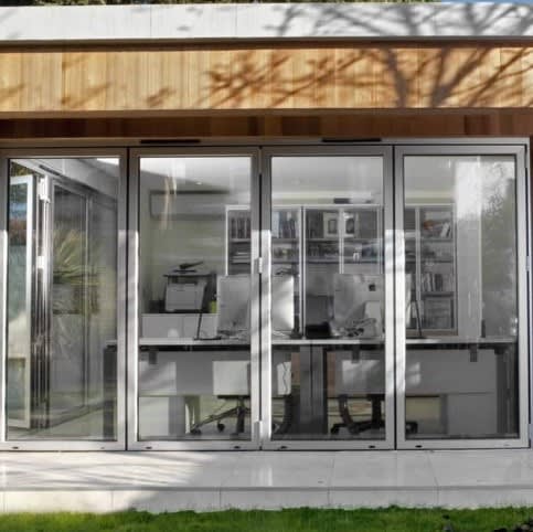 Bifold Door (AA72)