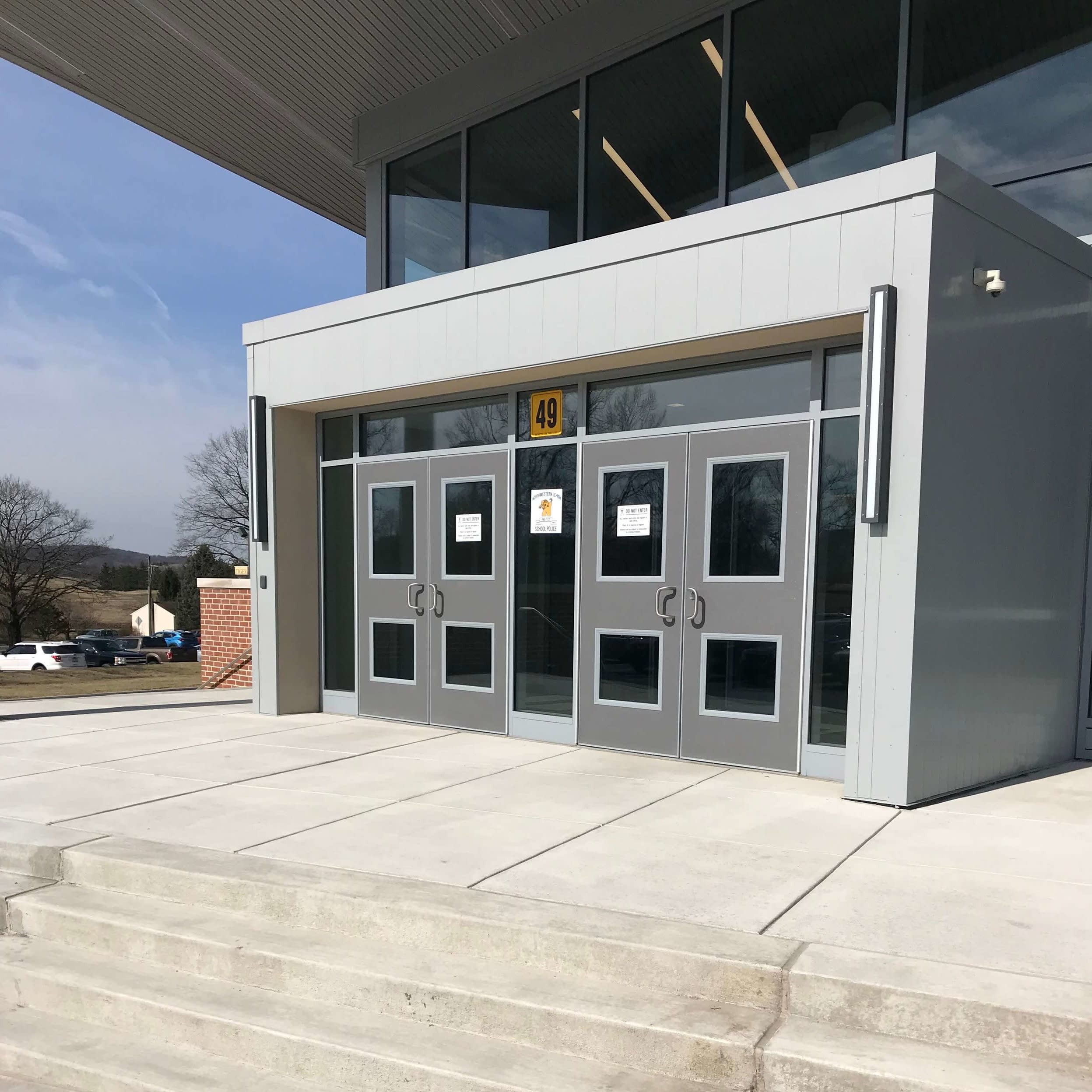 SR55 Aluminum Entrance