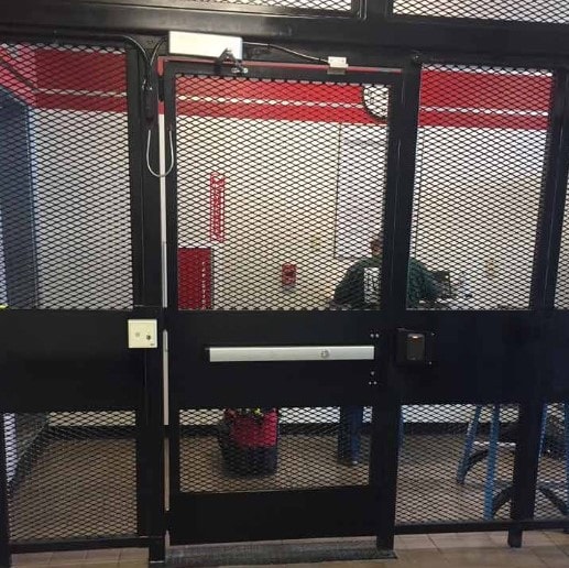 Swing Gate