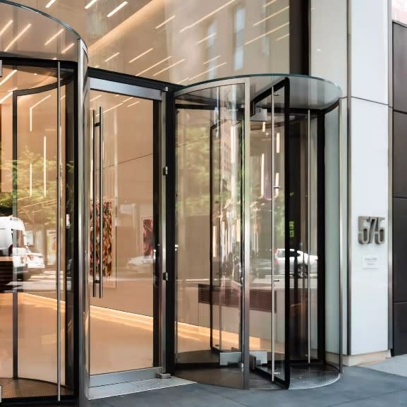 All-Glass Revolving door
